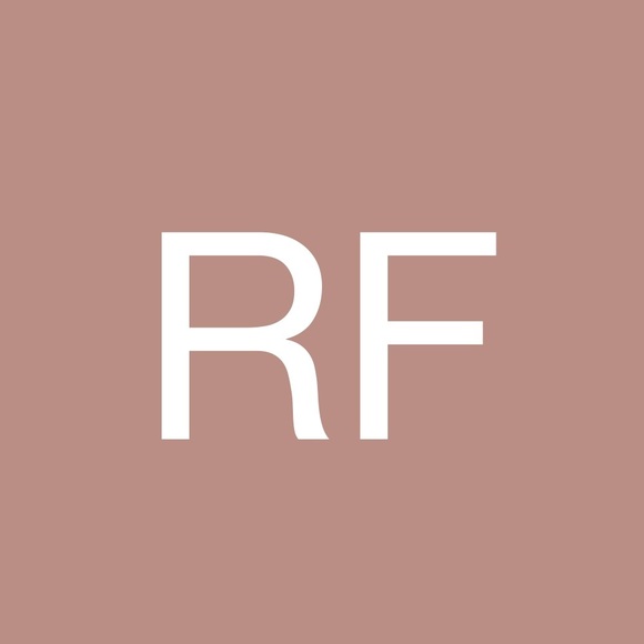 Meet your Posher, Robin - Picture 1 of 3